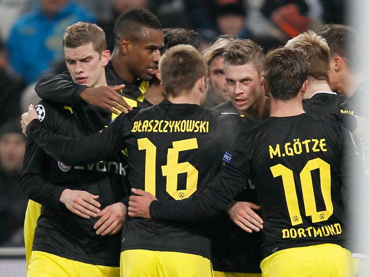 Zweimal lag der BVB zurück, zweimal kam er zurück. Das 2:2 bietet jetzt gute Perspektiven fürs Rückspiel in Dortmund.