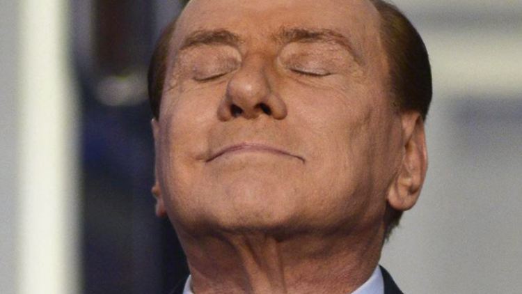 Fühlt sich wieder obenauf: Italiens Ex-Ministerpräsident Berlusconi (Archivbild)