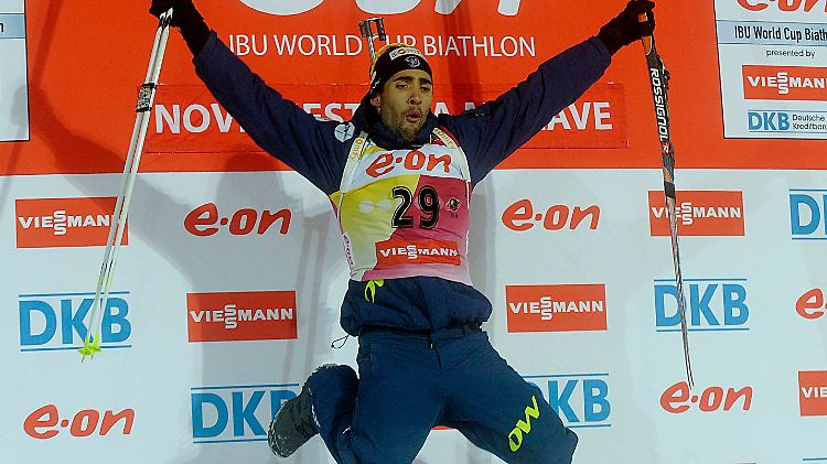 So freuen sich Franzosen: Nach drei Mal Silber endlich Gold für Martin Fourcade.