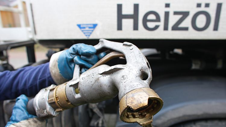 Während des Liefer- und Tankvorgangs sollte man vor Ort sein.