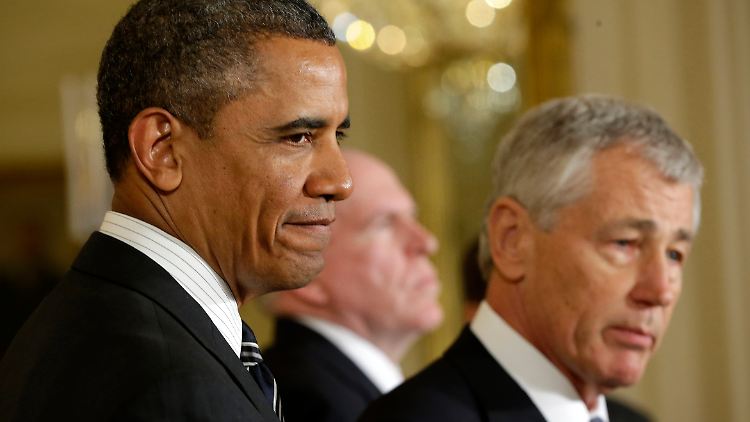 Obama hält an Hagel fest, fürchtet aber politische Blockaden.