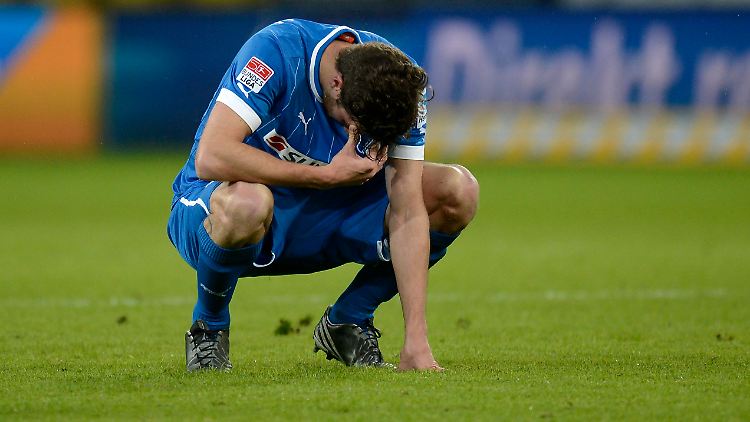 Es läuft nicht rund: Hoffenheims David Angel nach der Niederlage gegen Stuttgart.