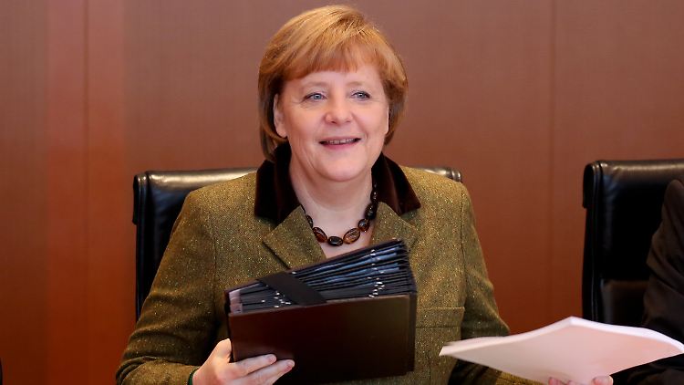 Merkel will die Diskussion bereits im Keim ersticken. Eine Debatte über die doppelte Staatsbürgerschaft kommt ihr ungelegen.
