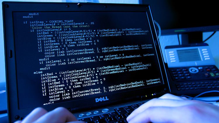 Im Internet lassen sich mit minimalem Aufwand Millionen potentieller Opfer erreichen.