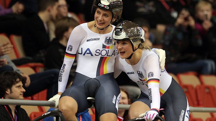Goldig: Kristina Welte und Miriam Vogel (l.).
