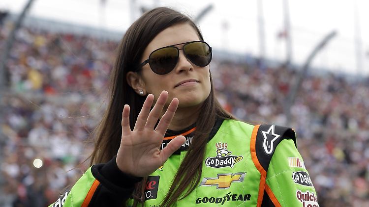 Die Sensation war greifbar: Danica Patrick.