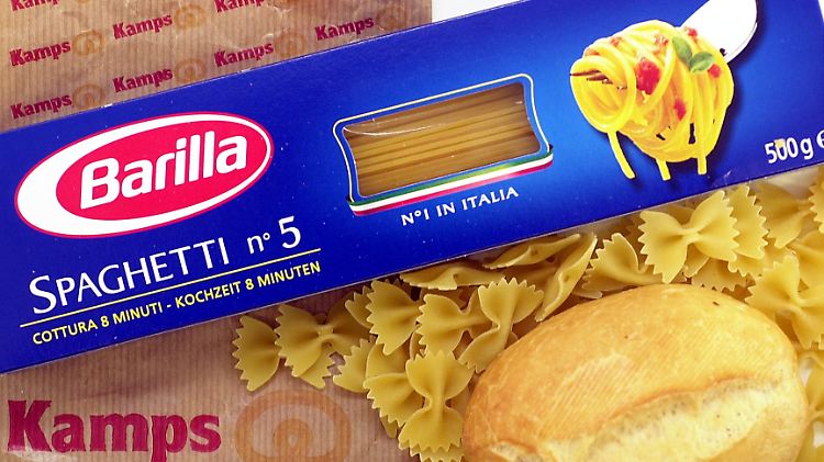Nudeln und Brötchen? Barilla setzt wieder voll aufs Kerngeschäft.