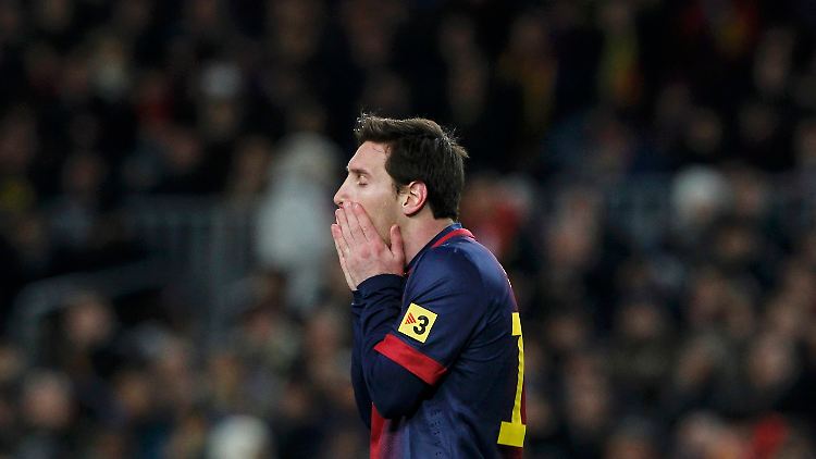 Im Spiel blass, nach dem Clasico mit Fieber im Bett. Weltfußballer Lionel Messi hat schon bessere Tage erlebt.