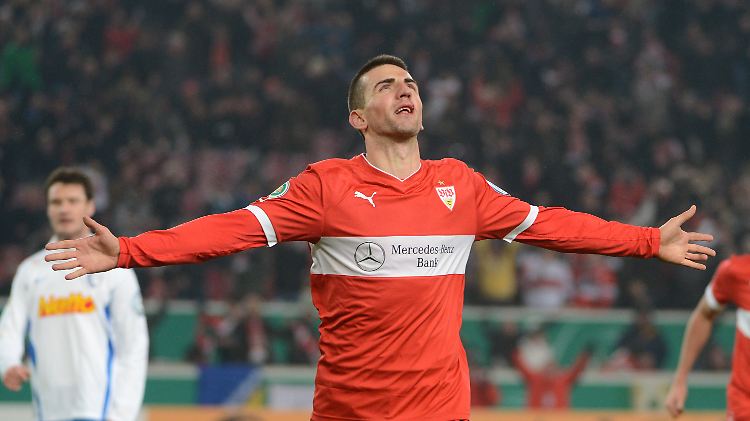 Erlöster Erlöser: Nach 856 torlosen Minuten verbuchte VfB-Stürmer Vedad Ibisevic wieder einen Treffer. Er beseitige die letzten Zweifel am Halbfinaleinzug.