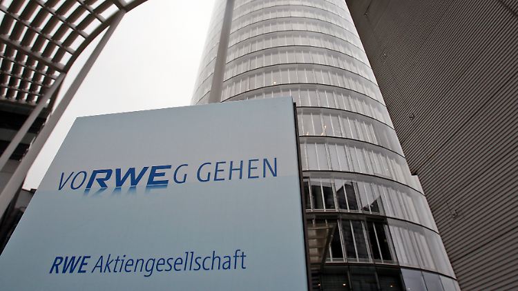 Energieriese RWE klagt erfolgreich gegen Abschaltung seines Kernkraftwerkes.
