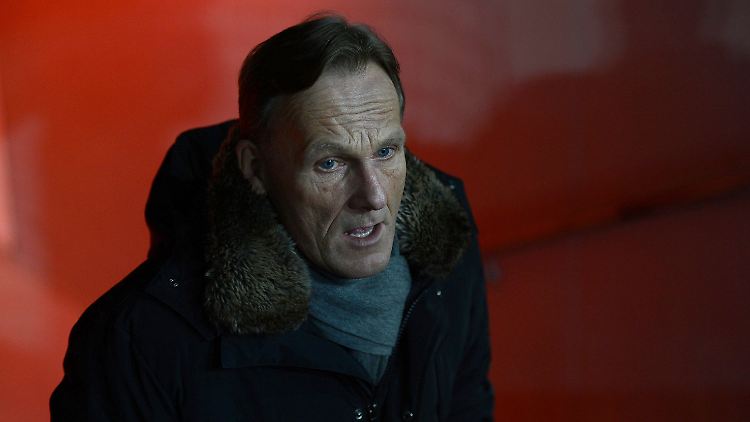 BVB-Boss Hans-Joachim Watzke erlebte erst einen unschönen Betriebsausflug nach München und jetzt eine unangenehme Nachbereitung.