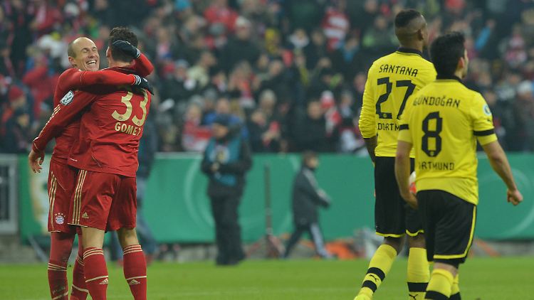 Rot jubelt, Schwarzgelb ist frustriert - so sieht es in dieser Saison in Liga und Pokal aus.