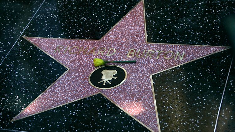 Burtons Stern glitzert neben dem von Elizabeth Taylor. Mit ihr war der Waliser zweimal verheiratet.
