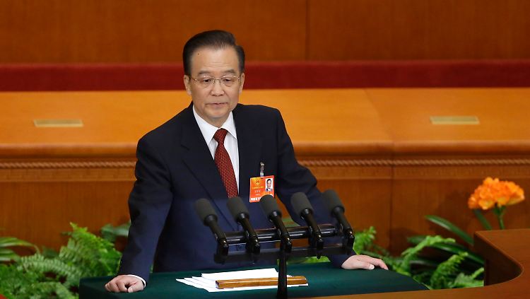 Wen Jiabao legt den letzten Rechenschaftsbericht vor.