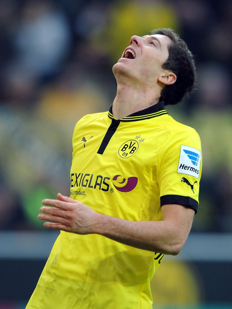 Die neue Dortmunder Finanzkraft wird auch die Personalie Robert Lewandowski beeinflussen.