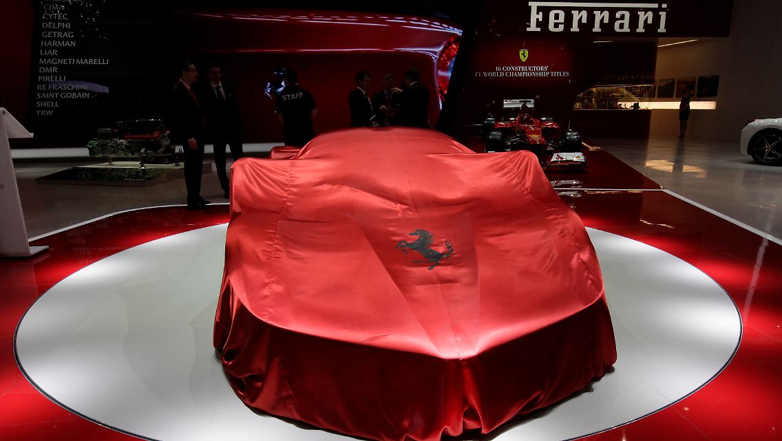 2013-03-05T183513Z_01_DBA03_RTRMDNP_3_AUTOSHOW-GENEVA.JPG341160461281175990.jpg