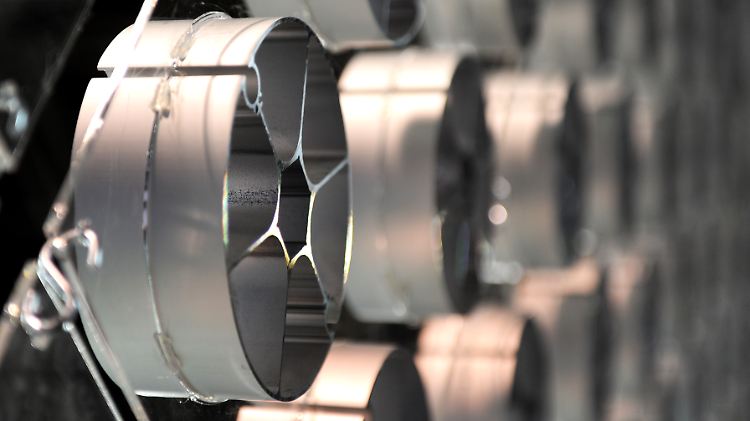 Die Herstellung von Aluminium frisst viel Strom. Die Firmen argumentieren, dass hohe Kosten für Jobs gefährden würden.