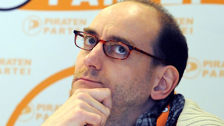 Ob Johannes Ponader noch Pirat bleibt, hat er nicht verraten.