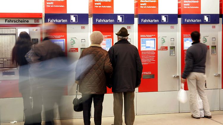 Mit drei Prozent teureren Tickets könnten die Mehrkosten für Stuttgart 21 ausgeglichen werden.