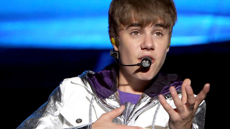Bieber bei einem Auftritt im Mai 2012 in Manila.