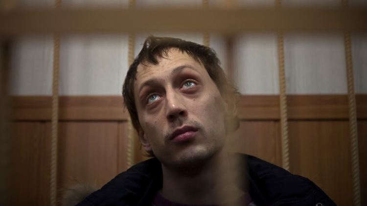 Pawel Dmitrischenko.