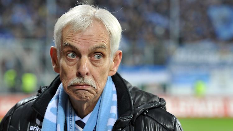 Schmeißt das Handtuch: Dieter Schneider.