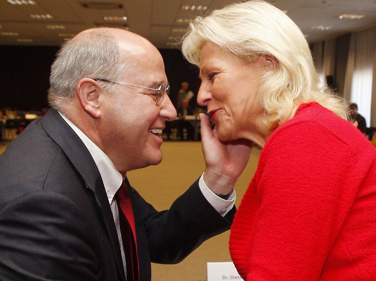 Dagmar Enkelmann hält zu Gregor Gysi.