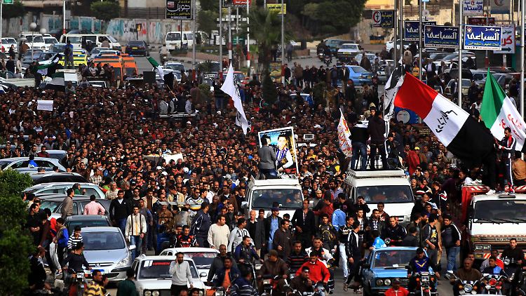In Port Said gehen die Menschen seit Tagen wegen des Verfahrens auf die Straße.