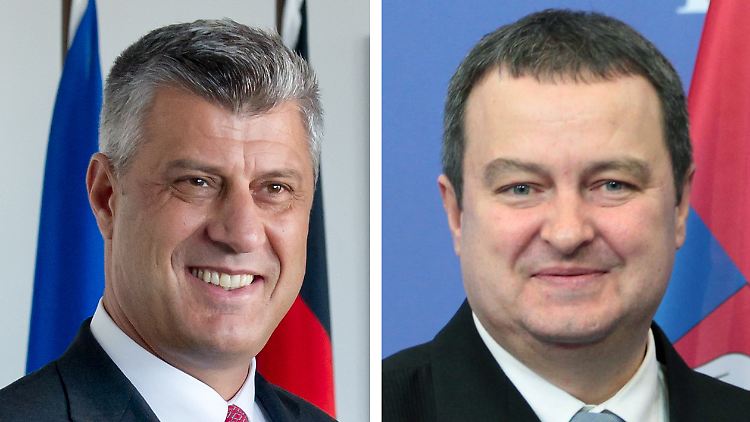 Der Ministerpräsidenten der Republik Kosovo, Hashim Thaci (l), und der Ministerpräsidenten Serbiens, Ivica Dacic sind uneinig.