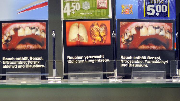 So will es die EU: Zigarettenschachteln mit einem möglichen einheitlichem Aussehen und Aufdrucken von Folgeschäden des Zigarettenkonsums.