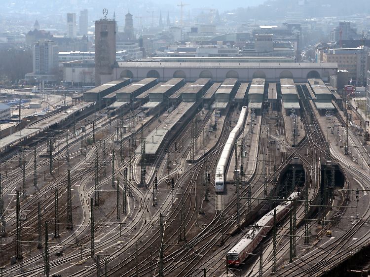 Der derzeit umstrittenste Bahnhof der Republik: der Stuttgarter Hauptbahnhof.