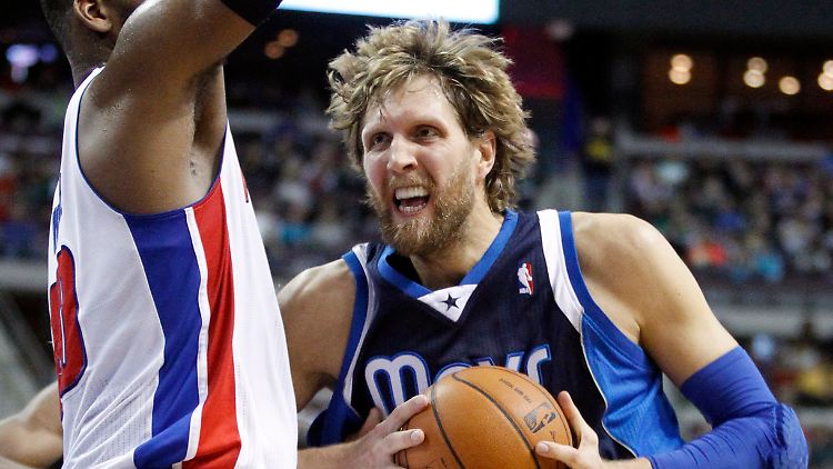 "Wenn mein Vertrag ausläuft, bin ich 36. Danach werde ich definitiv für einige weitere Jahre unterschreiben": Dirk Nowitzki.