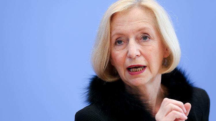Plagiate sollen auf die gleiche Art nachgewiesen werden, fordert Bildungsministerin Johanna Wanka.