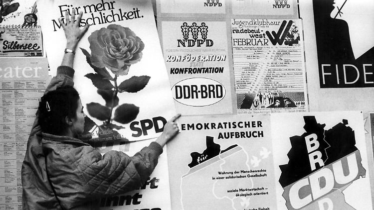 Im Februar 1990 wetteiferten die Parteien um die Gunst der Wähler zu den ersten und letzten freien Volkskammerwahlen am 18. März 1990.