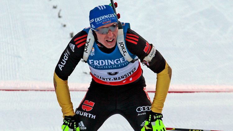 Entkräftet, aber Dritter: Andreas Birnbacher im Ziel von Chanty-Mansijsk.