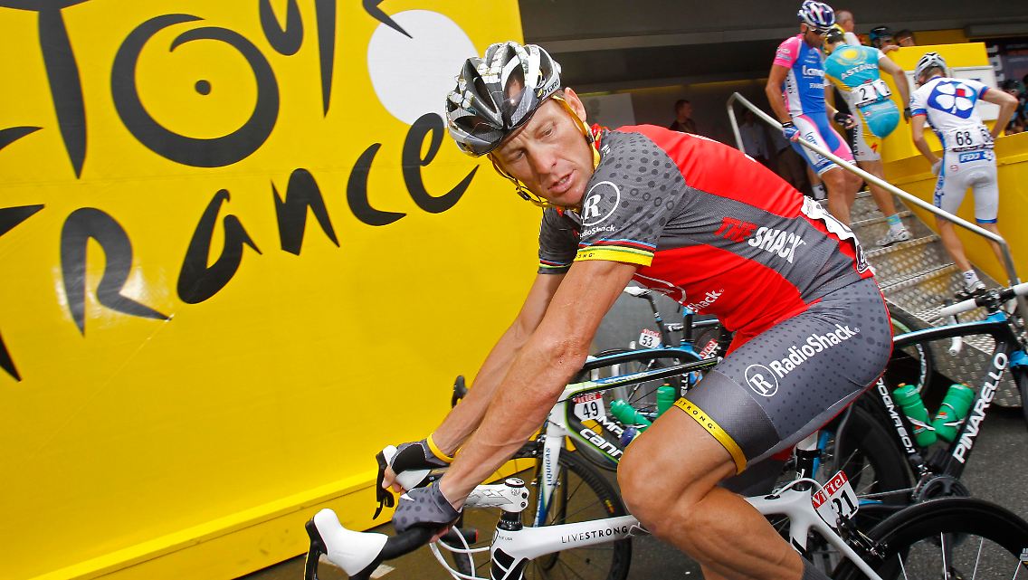 Für die einen ein Topathlet, für die anderen ein Dopingsünder: Lance Armstrong.