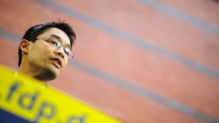 FDP-Chef Rösler konnte die monatelange Kritik an seiner Amtsführung erfolgreich abwehren.
