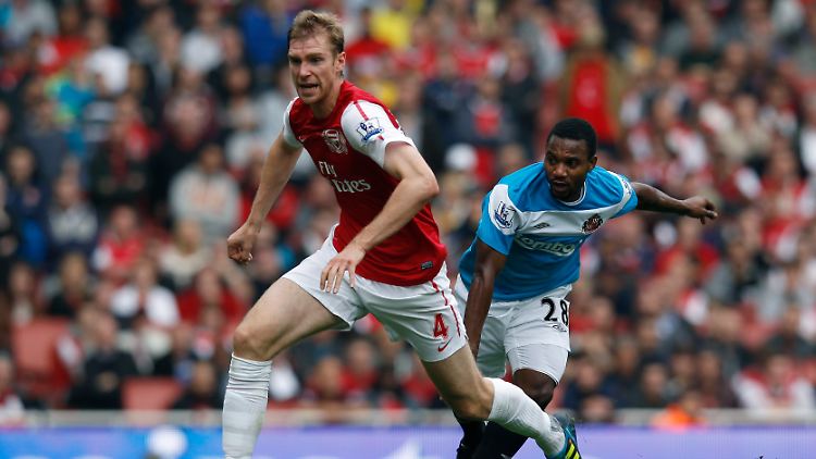Eine Rückkehr in die Bundesliga ist für Per Mertesacker derzeit kein Thema.