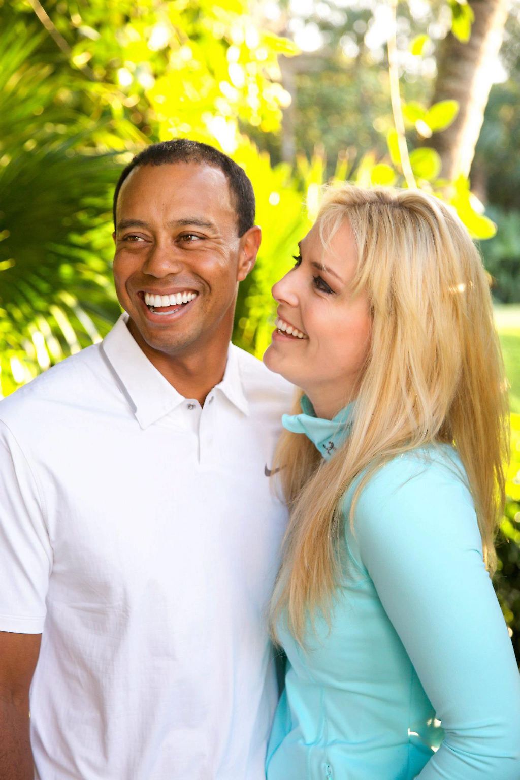 Sind sie nicht süß? Lindsey Vonn und Tiger Woods sind ein Paar. Das gaben die beiden jetzt bekannt. Die Skirennfahrerin und die Golflegende also. Ob das passt ...