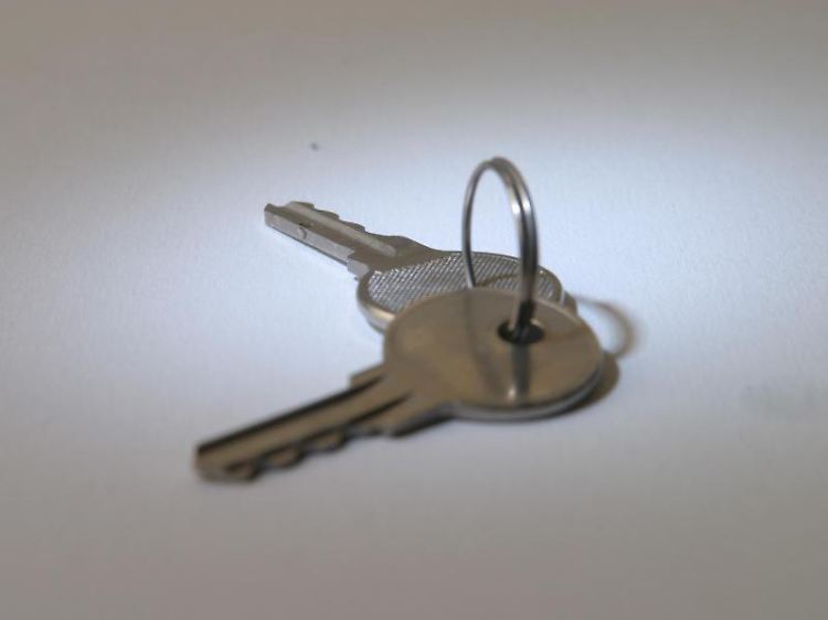 Konnte der Vermieter bei Abschluss des Mietvertrags nicht wissen, dass er die Wohnung einmal selbst brauchen wird, darf er seinen Mietern nach einer Frist von drei Jahren kündigen.