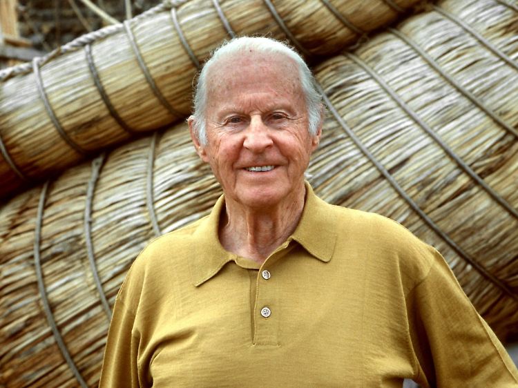 Der norwegische Forscher Thor Heyerdahl im März 1998.