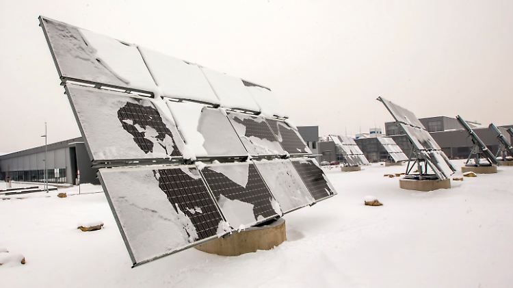 Bosch Solar Zentrum im thüringischen Arnstadt: Der Schnee ist nicht das Problem.