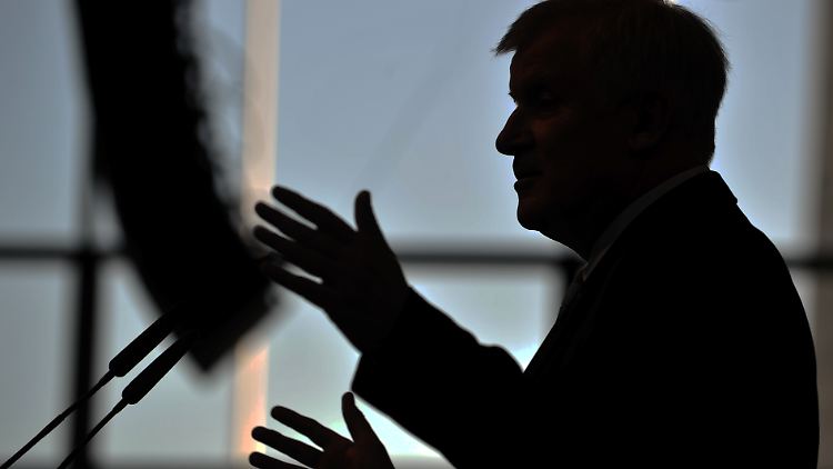 Bekannt für seine taktischen Manöver: CSU-Chef Seehofer.