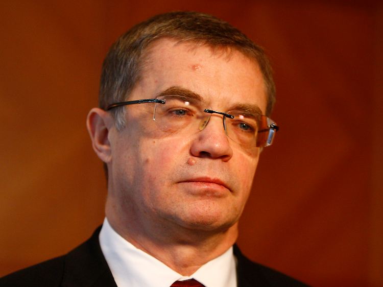 Wer seinem Lieferanten vertraut, braucht keine Alternativen: Alexander Medwedjew (Archivbild).