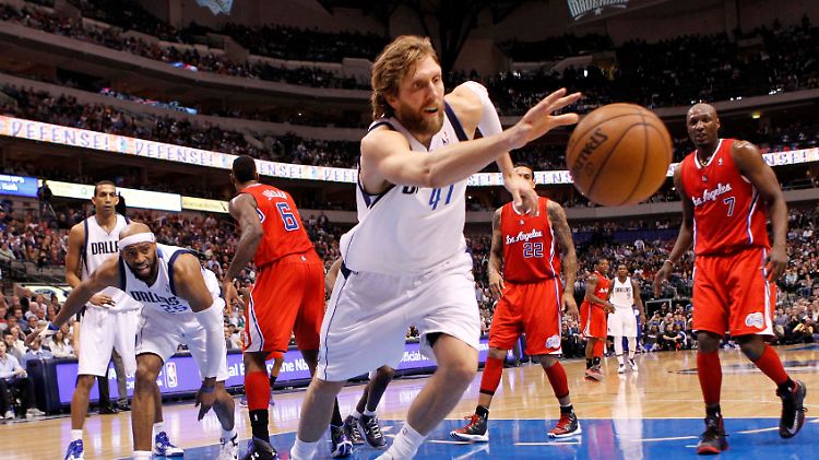 Nowitzki zeigt sich mal wieder in Topform.
