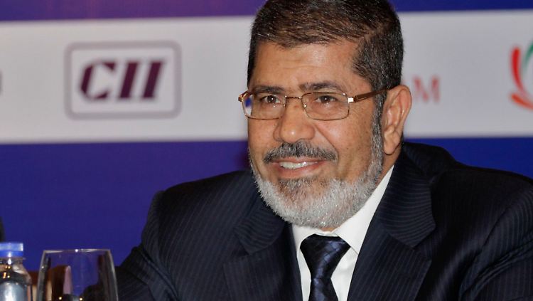 Der Islamist Mohammed Mursi will aus der Justiz seines Landes die alten Mubarak-Kadern entfernen.