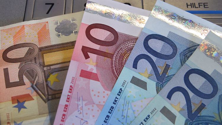 Noch gibt es den Euro auf Zypern. Laut Moody's könnte sich das aber auch bald ändern.