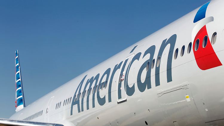 Nach United nun auch American Airlines: Es gibt Pläne für einen umfangreichen Jobabbau in der Corona-Krise.