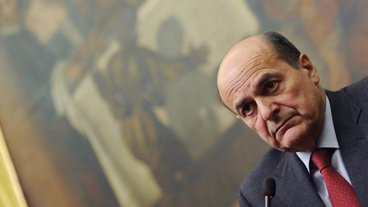 Pier Luigi Bersani. Ist er der "Geisteskranke", der eine Regierung für dieses Land auf die Beine stellen kann?  