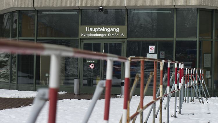 Der Prozess hat noch nicht begonnen, aber das OLG München steht bereits in der Kritik.